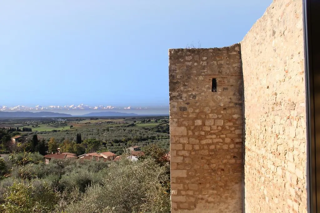 Locanda Delle Mura Anna De Croy Magliano in Toscana