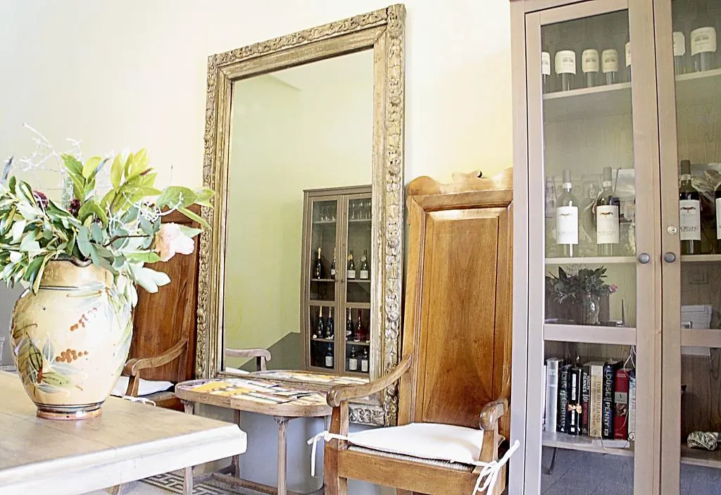 Nocleg ze śniadaniem Locanda Delle Mura Anna De Croy Magliano in Toscana